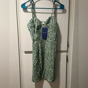 Women’s Floral Dress.